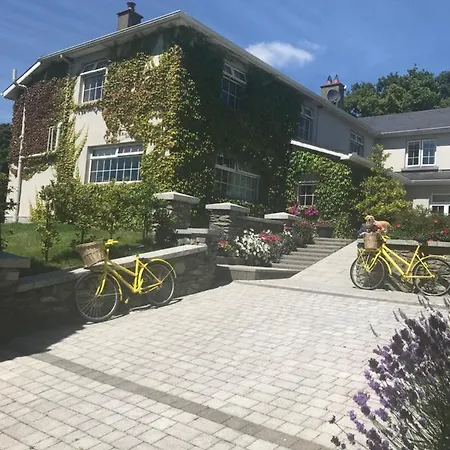 Farm stay Blackrath Farmhouse Dun Luain